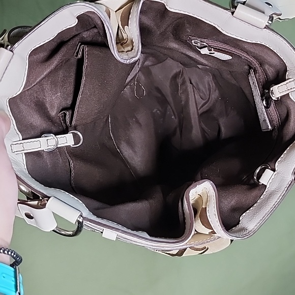 COPY - Coach Hamptons White Signature w Leather & Python Trim Silver hardware B… - Picture 12 of 12